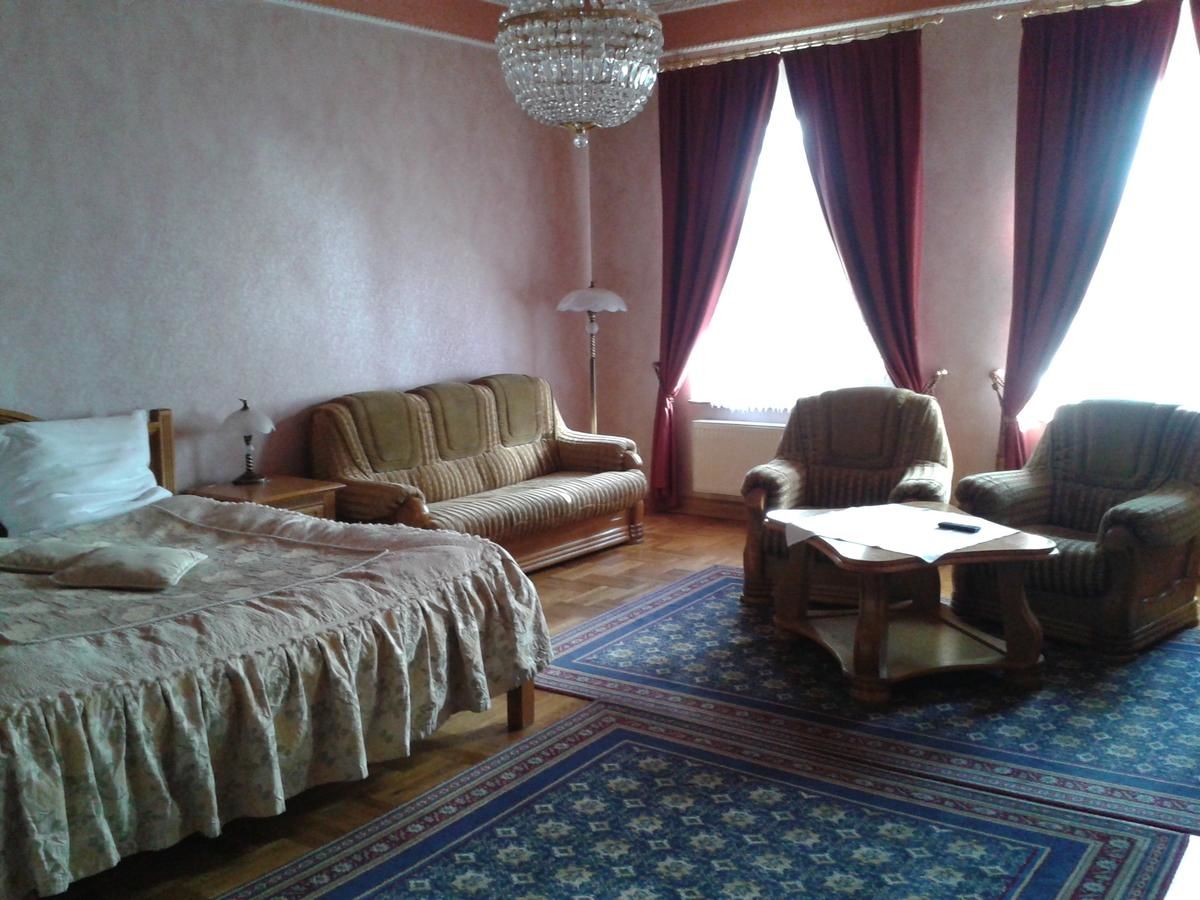 Отель Rezydencja Janków Iłowa